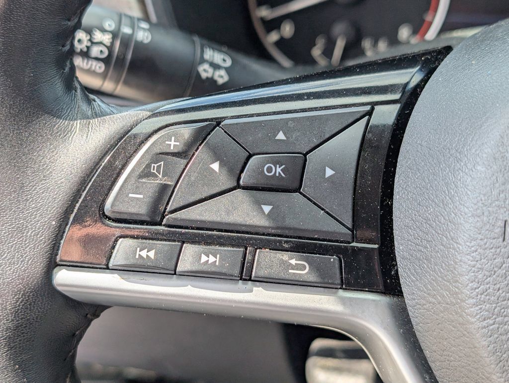 Used 2021 Nissan Altima 2.5 SL FWD image 19