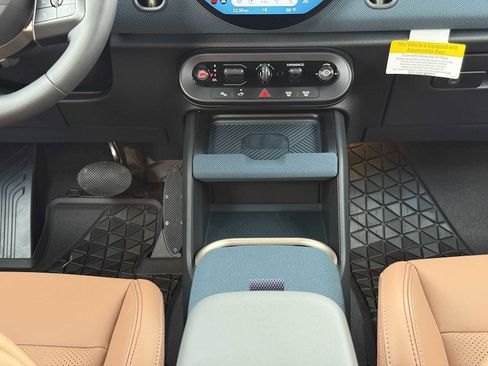 New 2025 MINI Cooper Countryman S w/ Comfort Package Max image 13