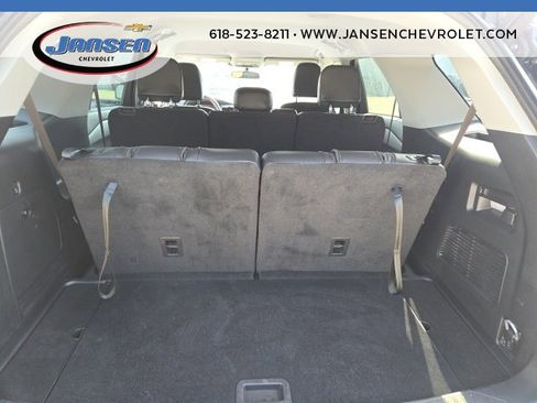 Used 2024 Ford Explorer XLT w/ Equipment Group 202A image 13