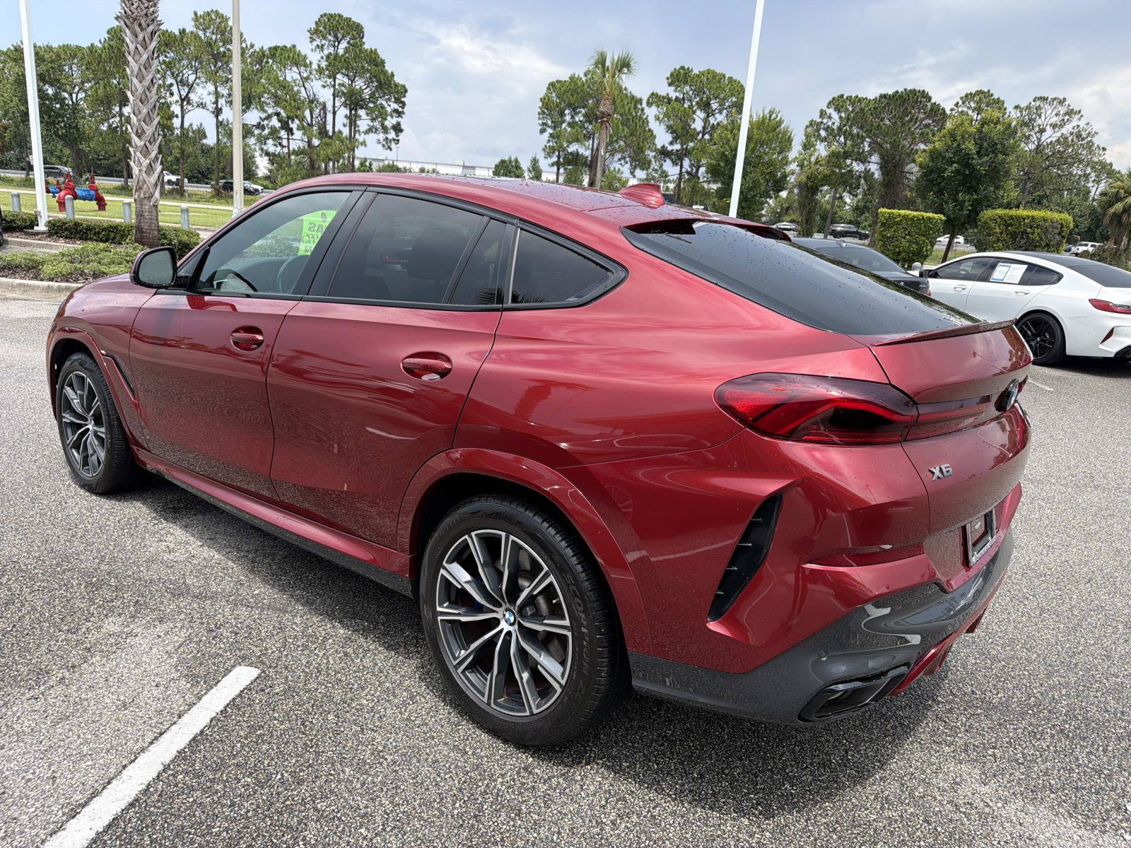 Used 2023 BMW X6 M50i w/ Executive Package AWD/4WD image 4