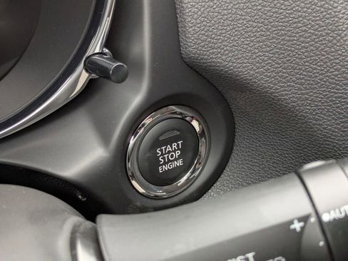 New 2025 Mitsubishi Outlander Sport SE image 20