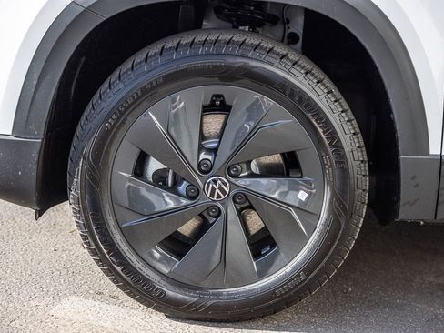 New 2026 Volkswagen Taos S FWD image 5
