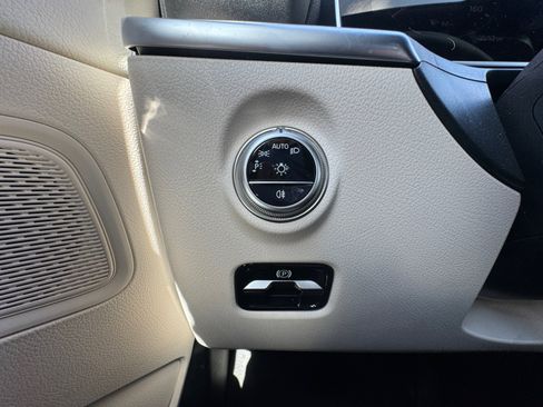 Certified 2025 Mercedes-Benz C 300 4MATIC Sedan image 26