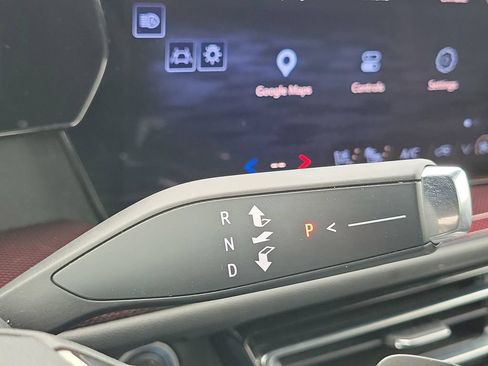 Certified 2024 Chevrolet Traverse RS AWD/4WD image 15