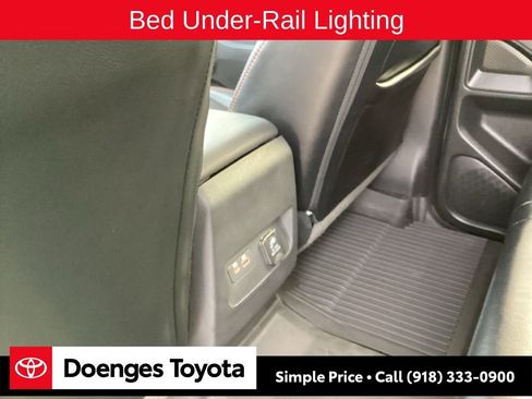 Used 2024 Nissan Frontier PRO-4X w/ Pro Premium Package image 13