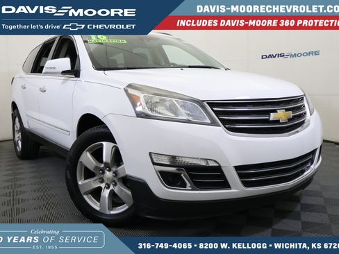 Used 2016 Chevrolet Traverse LTZ image 1