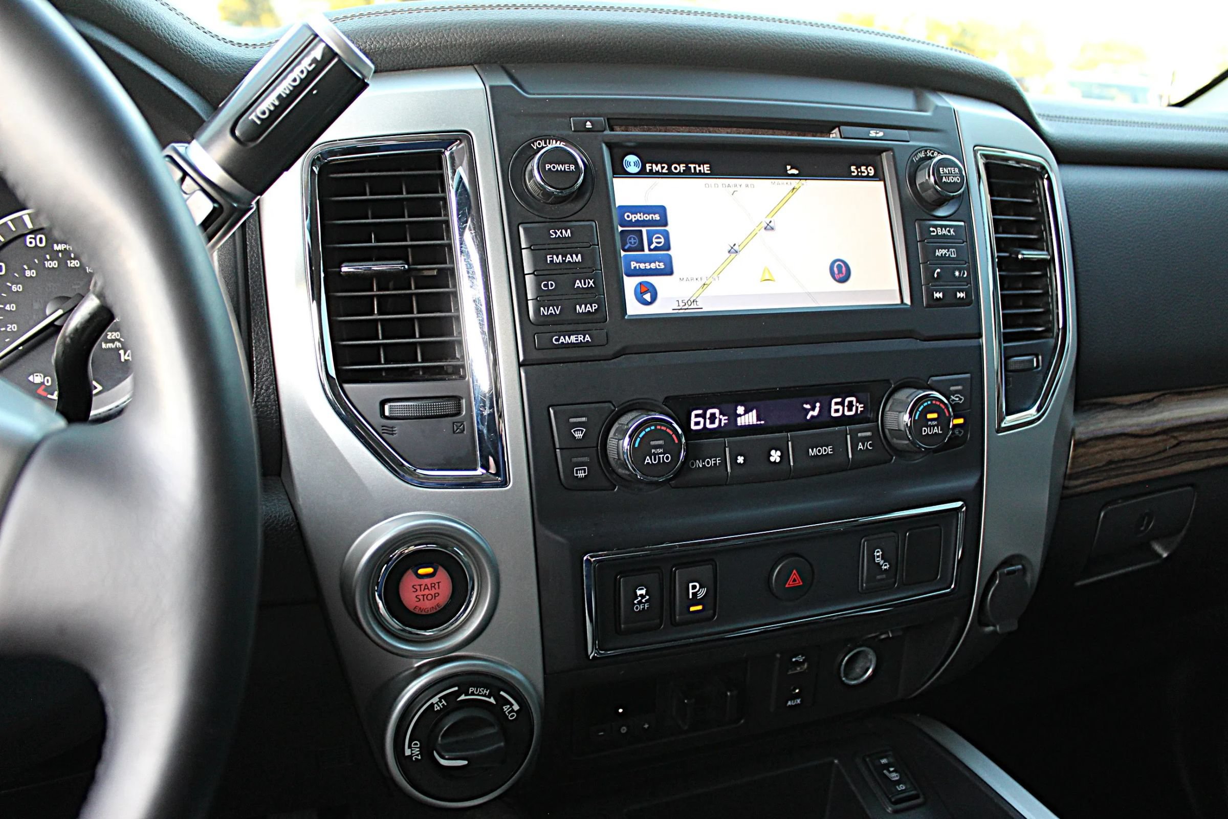 Used 2018 Nissan Titan SL w/ Texas Titan Edition AWD/4WD image 19