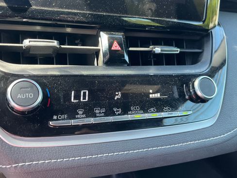 Used 2023 Toyota Corolla SE FWD image 20