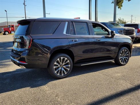 New 2025 Chevrolet Tahoe High Country image 11