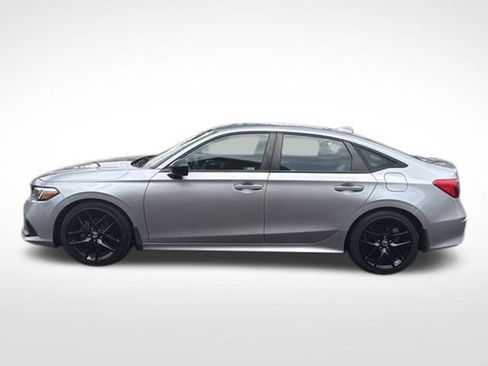 Used 2022 Honda Civic Sport image 6