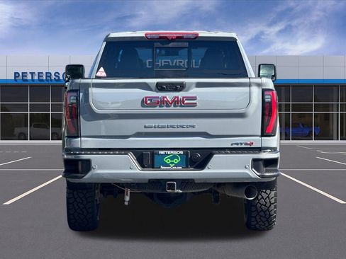Certified 2025 GMC Sierra 3500 AT4 w/ AT4 Premium Plus Package AWD/4WD image 5