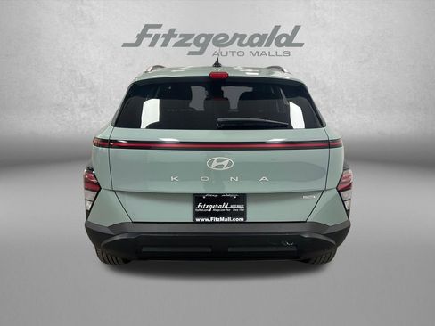 Used 2024 Hyundai Kona SEL AWD/4WD image 6