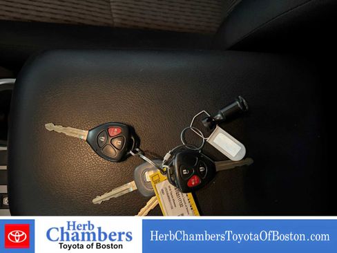 Used 2016 Toyota 4Runner SR5 RWD image 10