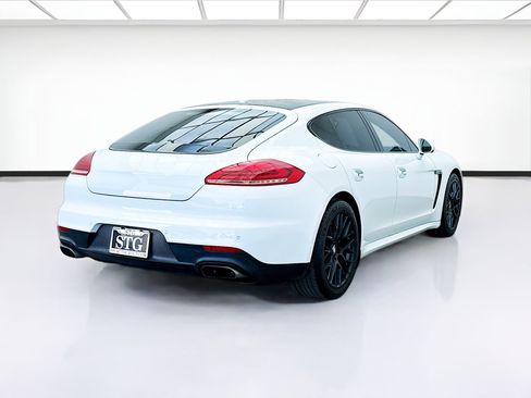 Used 2016 Porsche Panamera Edition image 4