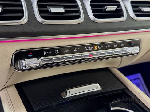 Used 2023 Mercedes-Benz GLS 450 4MATIC image 20