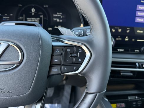 New 2026 Lexus RX 350h AWD/4WD image 24
