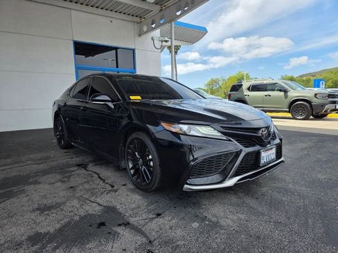 Used 2024 Toyota Camry XSE FWD image 3