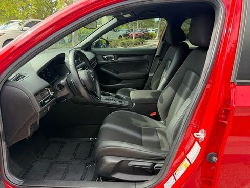 Used 2025 Honda Civic Sport image 11