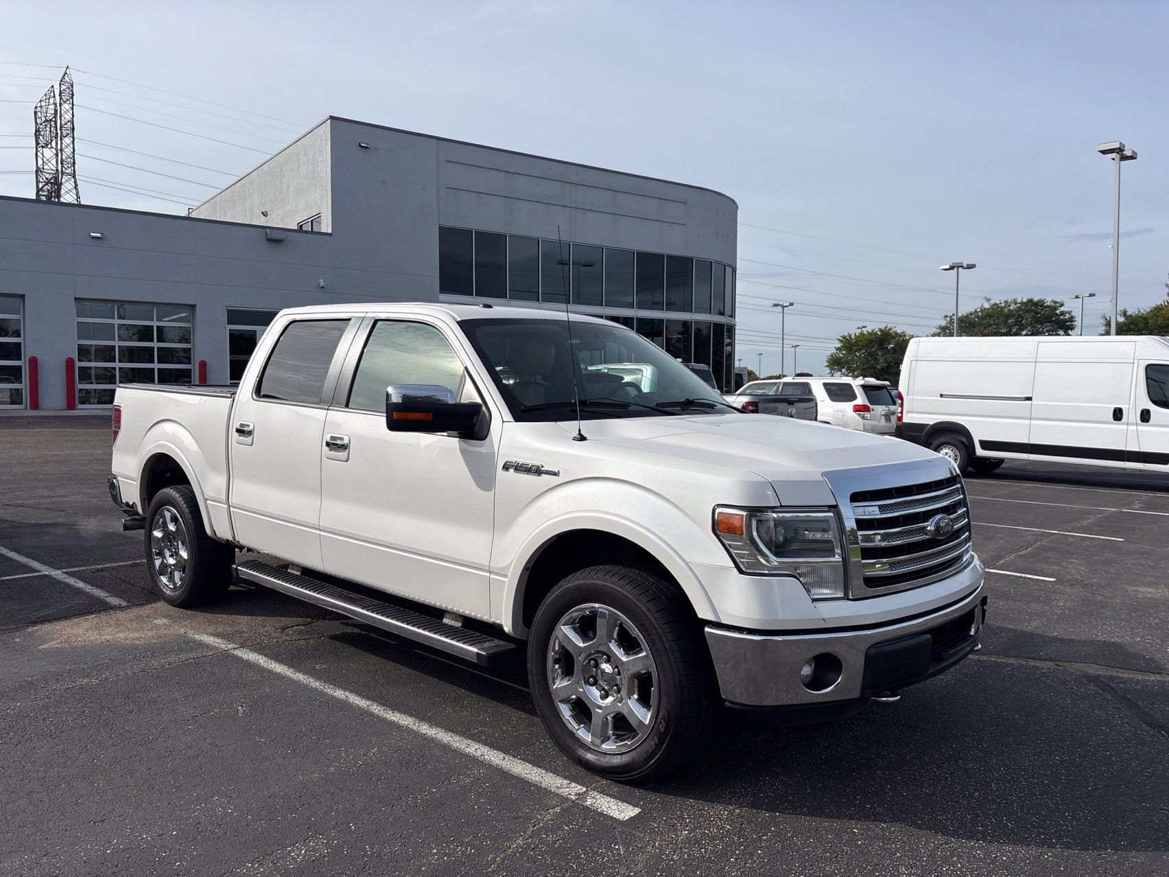 Used 2013 Ford F150 Lariat w/ Luxury Equipment Group AWD/4WD image 4