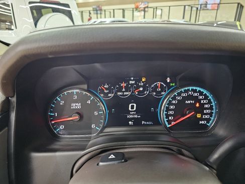 Used 2019 GMC Yukon XL Denali w/ Open Road Package image 32