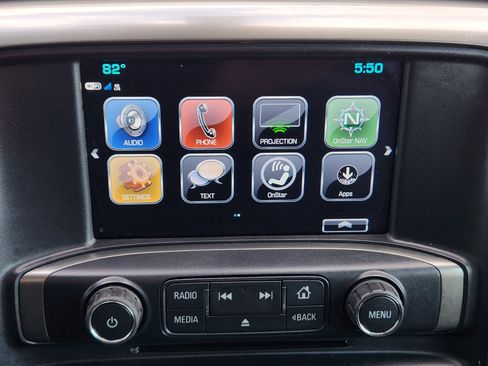 Used 2019 Chevrolet Silverado 1500 LT AWD/4WD image 19