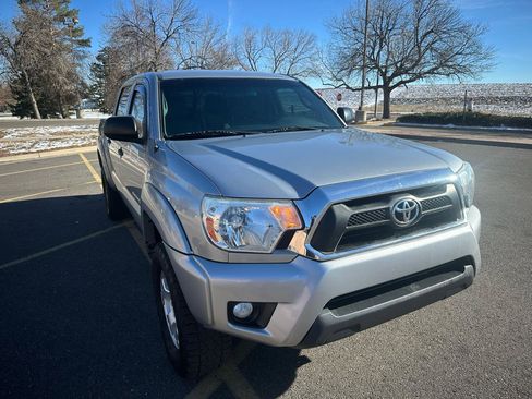 Used 2015 Toyota Tacoma 4x4 Double Cab w/ TRD Off-Road Package image 7