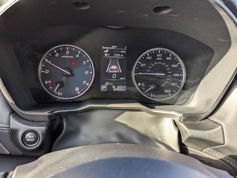 Used 2023 Subaru Outback Limited AWD/4WD image 31