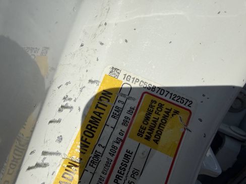 Used 2013 Chevrolet Cruze LT image 27