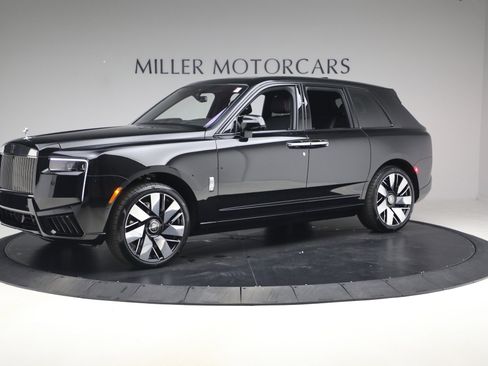 New 2026 Rolls-Royce Cullinan image 9