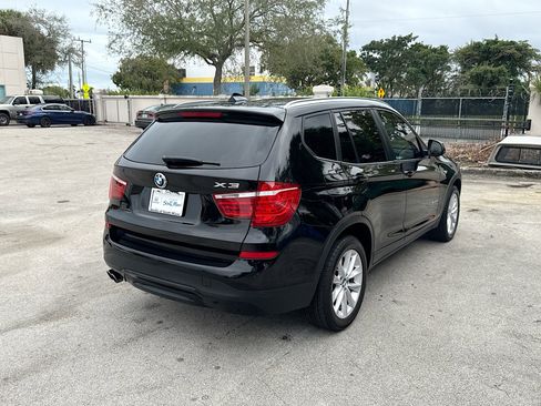 Used 2017 BMW X3 sDrive28i image 7