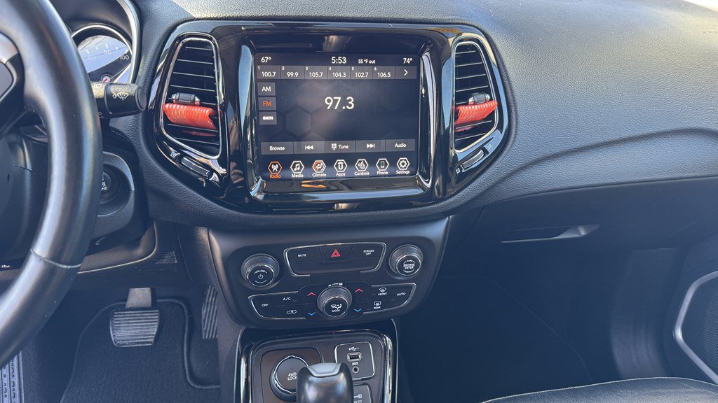 Used 2019 Jeep Compass Limited AWD/4WD image 18