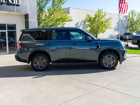 Used 2026 Nissan Armada SL w/ Captain's Chari Seat Package AWD/4WD image 8