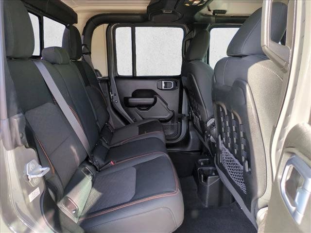 Used 2022 Jeep Gladiator Mojave w/ Trailer Tow Package AWD/4WD image 20