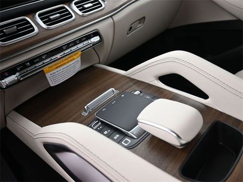 New 2026 Mercedes-Benz GLE 450 4MATIC image 31