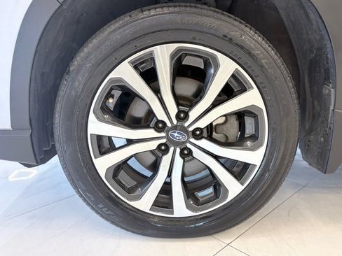 Used 2020 Subaru Forester Limited AWD/4WD image 40