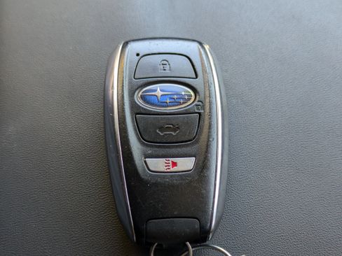 Used 2020 Subaru Crosstrek 2.0i Premium w/ Moonroof Package 2 image 33