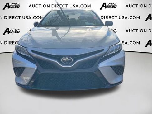 Used 2020 Toyota Camry SE image 24