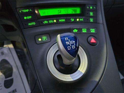 Used 2011 Toyota Prius Two image 34