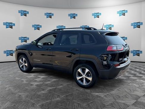 Used 2022 Jeep Cherokee Limited AWD/4WD image 4