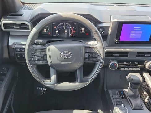 Certified 2024 Toyota Tacoma SR5 AWD/4WD image 12