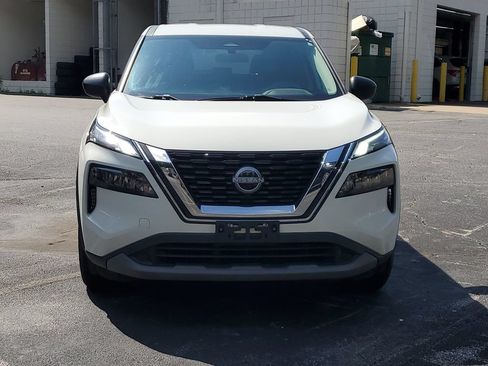 Used 2022 Nissan Rogue S AWD/4WD image 2