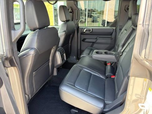 Used 2025 Ford Bronco Outer Banks AWD/4WD image 14