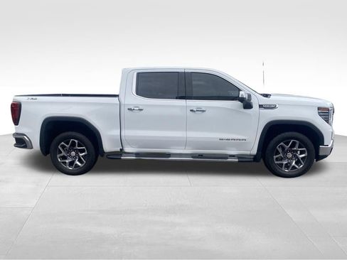 Used 2025 GMC Sierra 1500 SLT w/ SLT Premium Plus Package AWD/4WD image 13