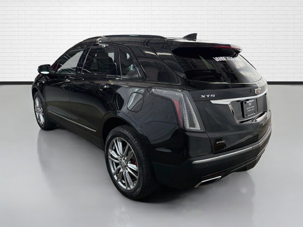 Used 2023 Cadillac XT5 Sportv w/ LPO, Floor Liner Package AWD/4WD image 7