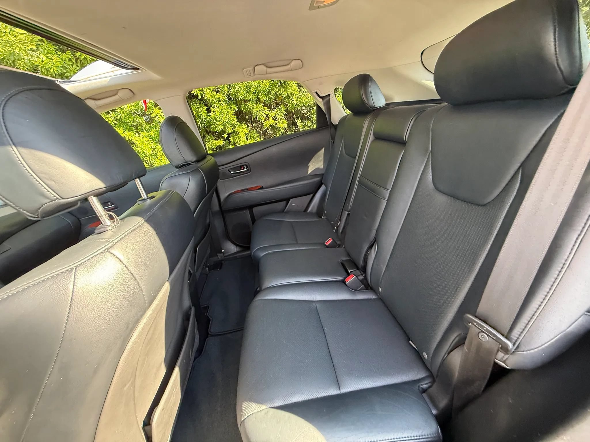 Used 2011 Lexus RX 350 AWD w/ Premium Pkg image 36
