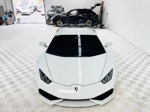 Used 2015 Lamborghini Huracan LP 610-4 AWD/4WD image 25