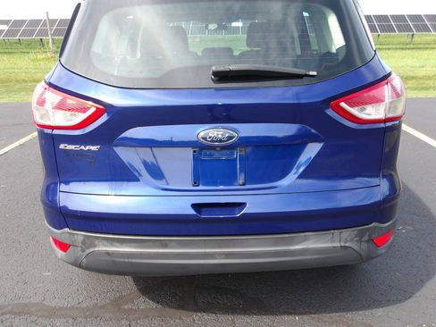 Used 2014 Ford Escape S FWD image 10
