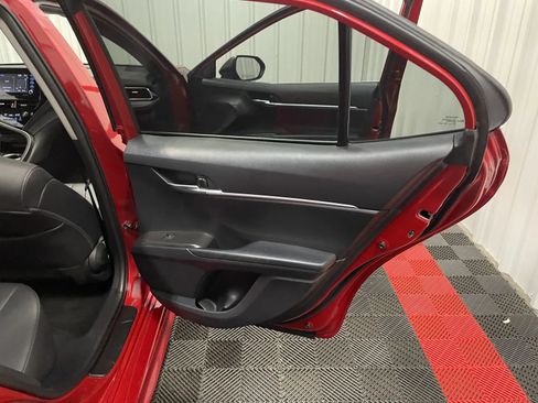 Used 2023 Toyota Camry SE FWD image 38