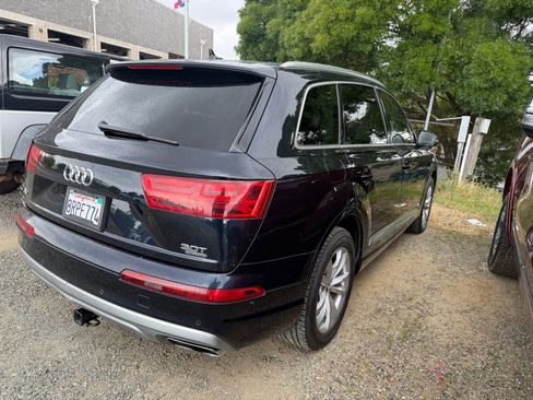 Used 2017 Audi Q7 3.0T Premium Plus w/ Premium Plus Package AWD/4WD image 5