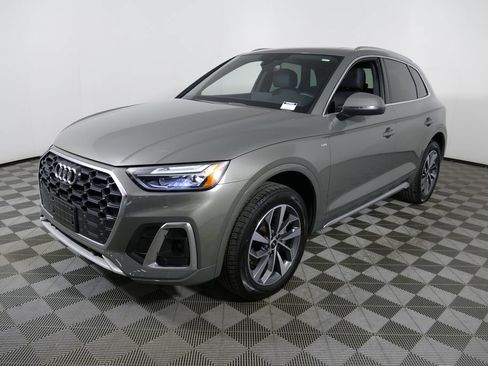 Used 2023 Audi Q5 2.0T Premium Plus w/ Premium Plus Package AWD/4WD image 7